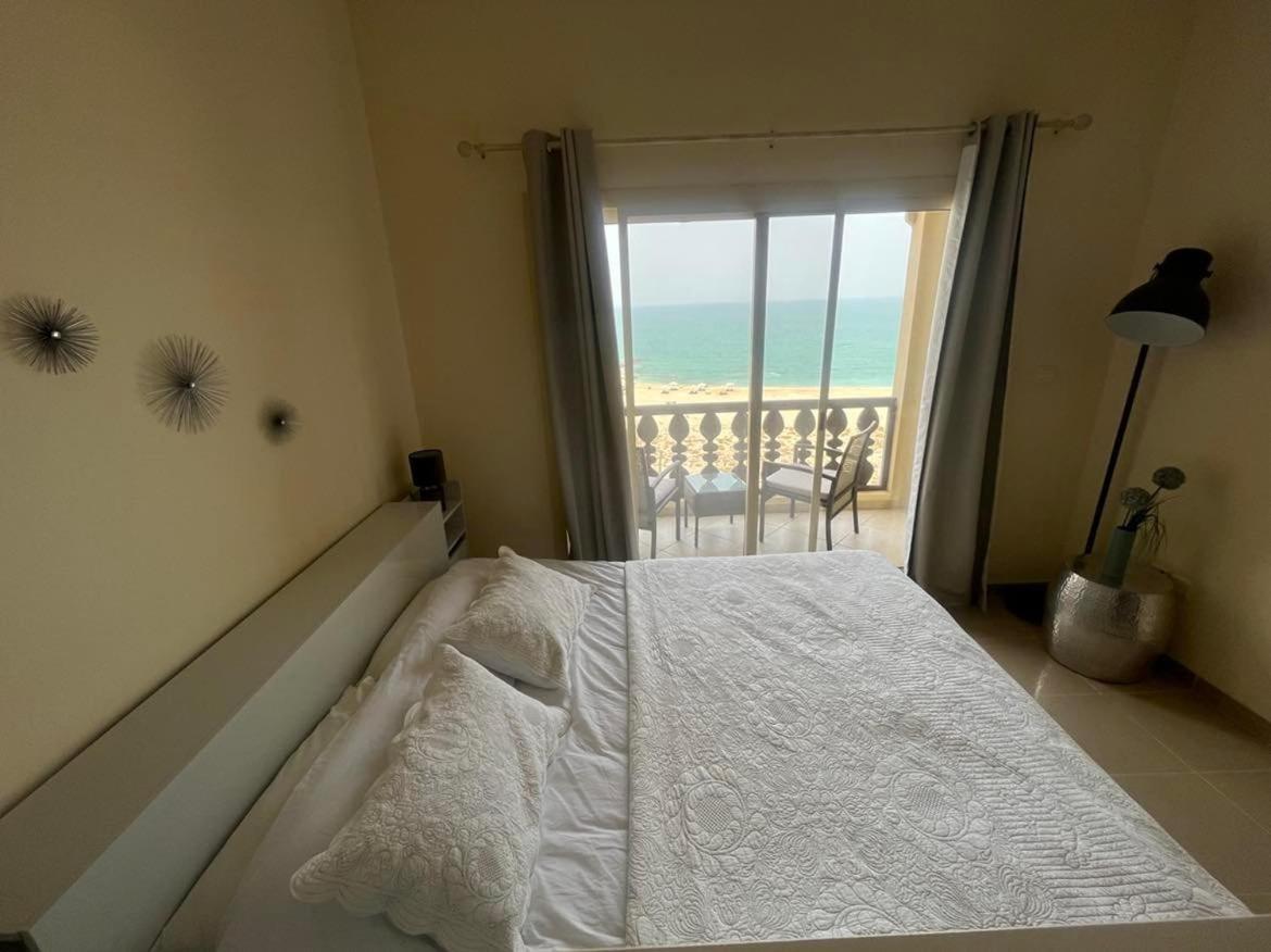 Beach Front Escape Appartamento Ras al-Khaimah Esterno foto