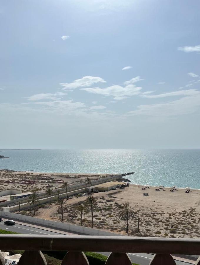 Beach Front Escape Appartamento Ras al-Khaimah Esterno foto